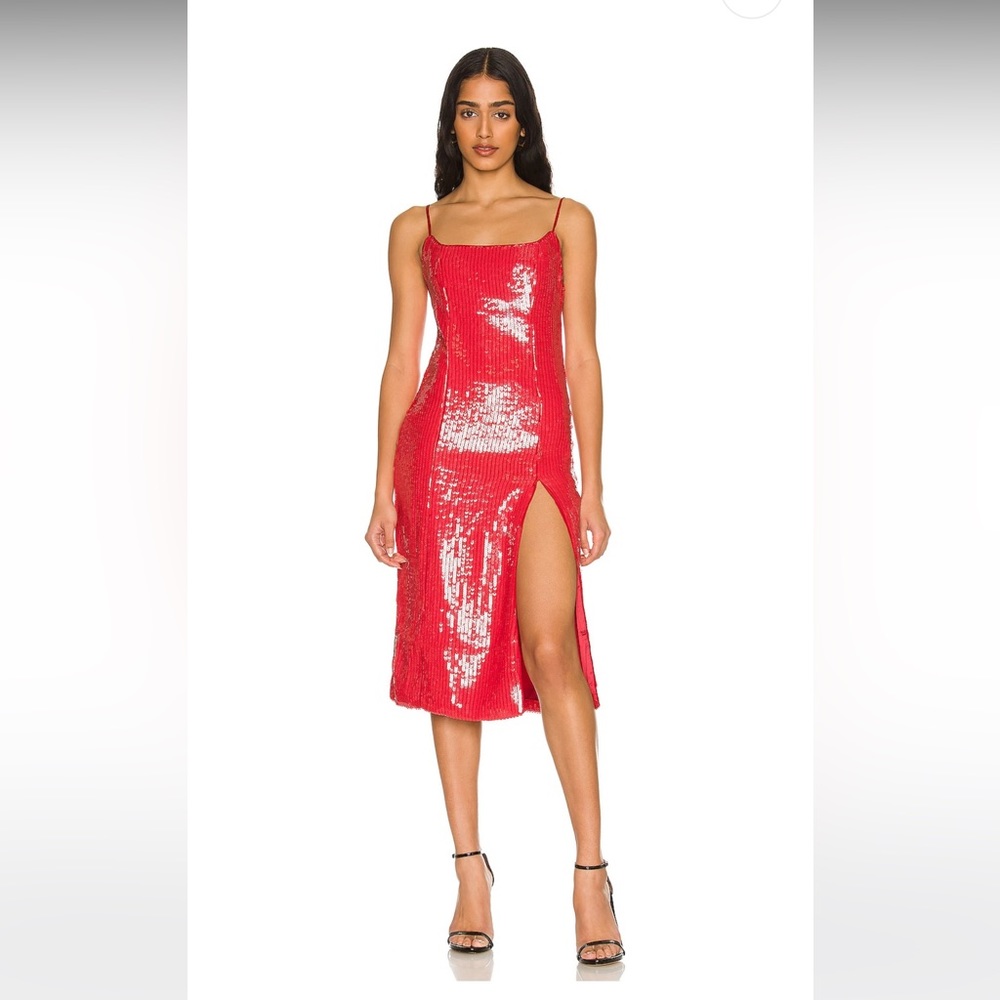 Beckett Sequin Dress in Lipstick Red
Bardot $80.00 used like new